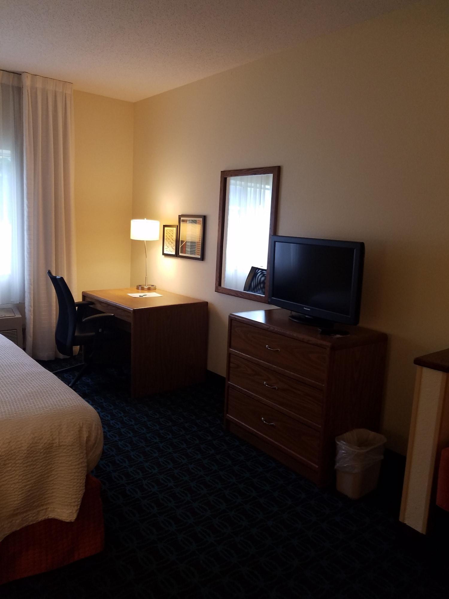 Hotel Americinn By Wyndham Airport Quad Cities