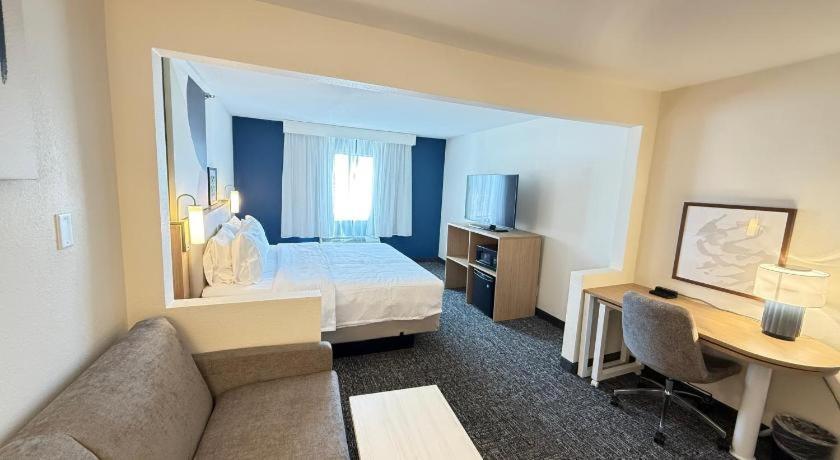 Americinn By Wyndham Airport Quad Cities