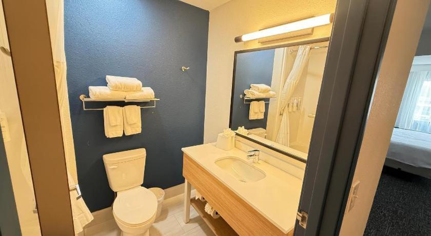 Americinn By Wyndham Airport Quad Cities