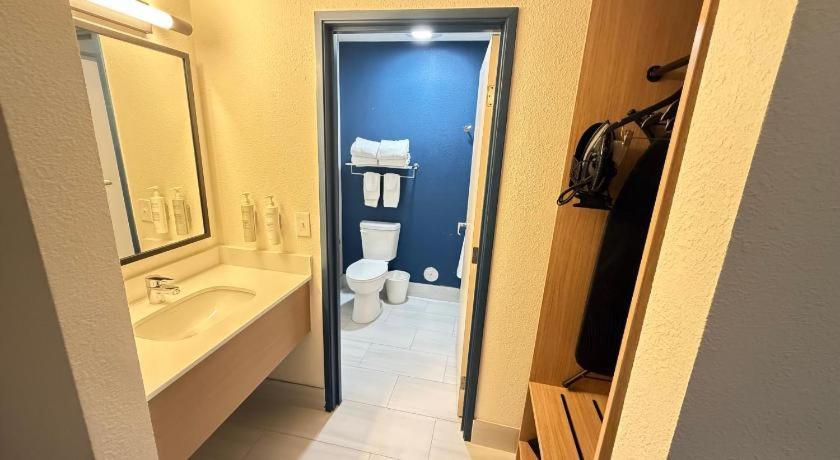 Americinn By Wyndham Airport Quad Cities 3*