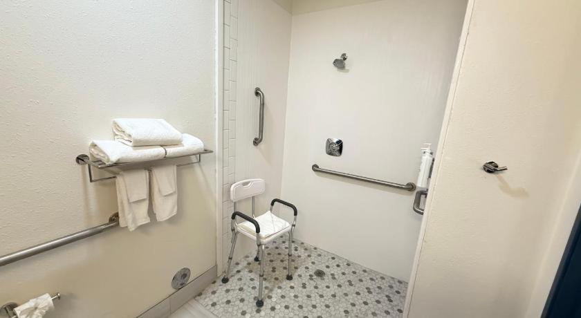 Spark By Hilton Quad Cities 2* Moline